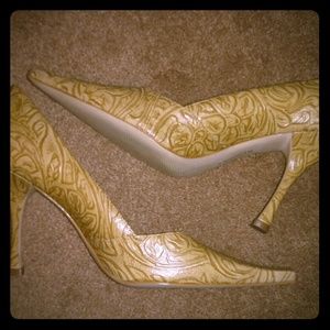 BCBGirls Embossed High Heels size 10