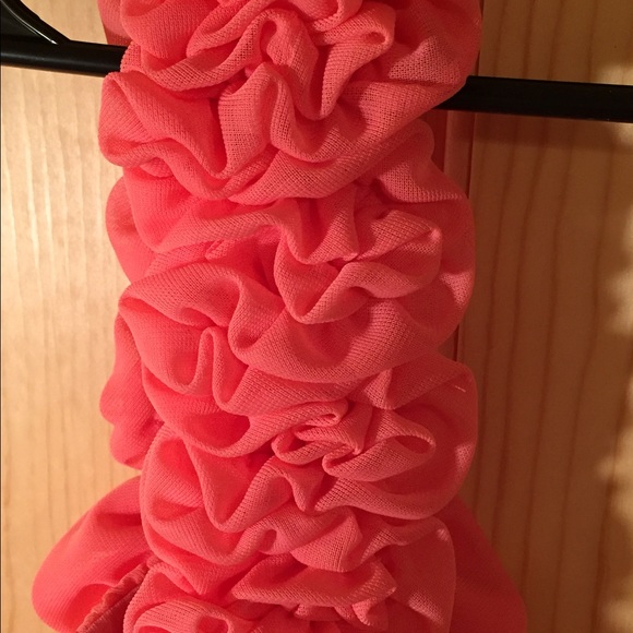 Gorgeous gown price is firm - Picture 2 of 6