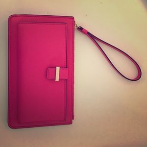 Kate Spade wristlet wallet