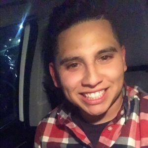 Meet your Posher, Wilfredo