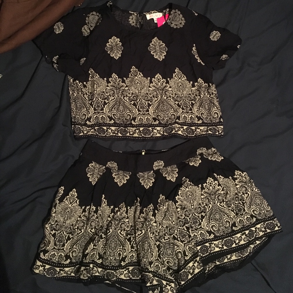 Super cute two piece from a'gaci!