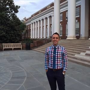 Meet your Posher, Derek