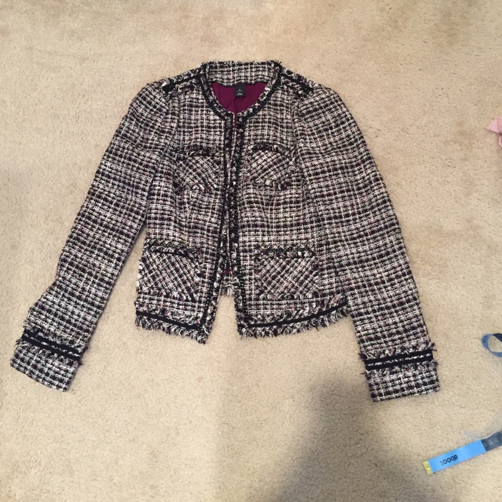 White House black market suit jacket