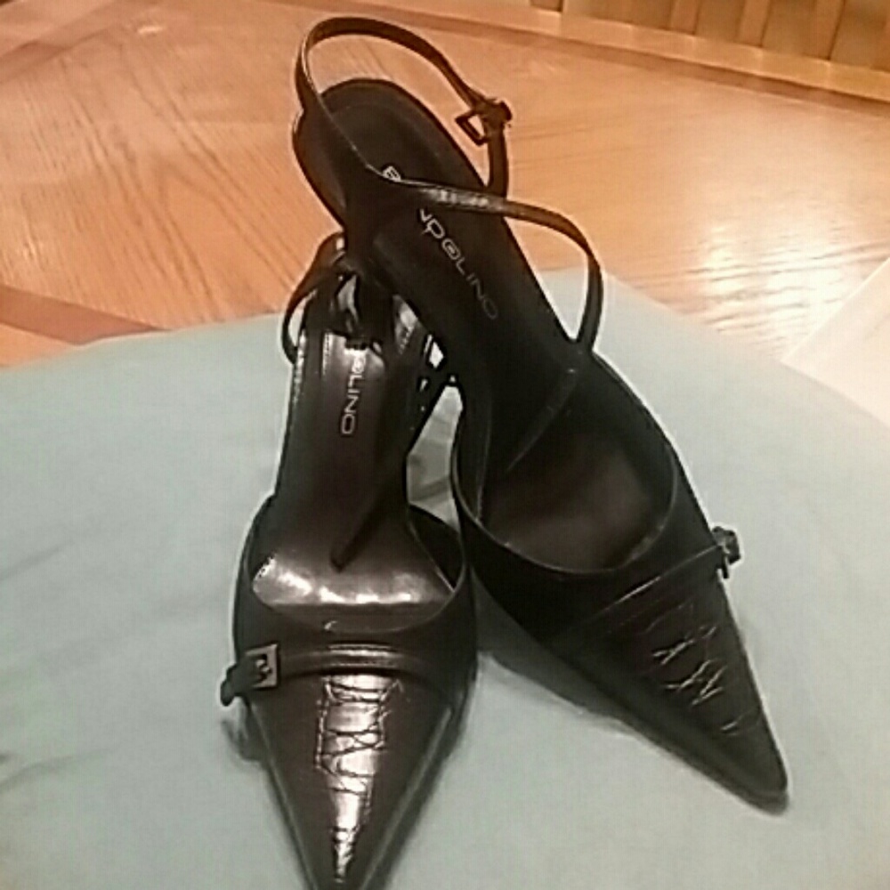 Bandolino Black Multi Suede Pointy Sling Back Shoe