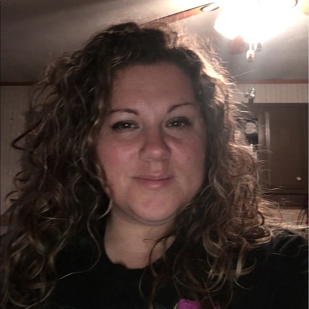 Meet your Posher, Krystal