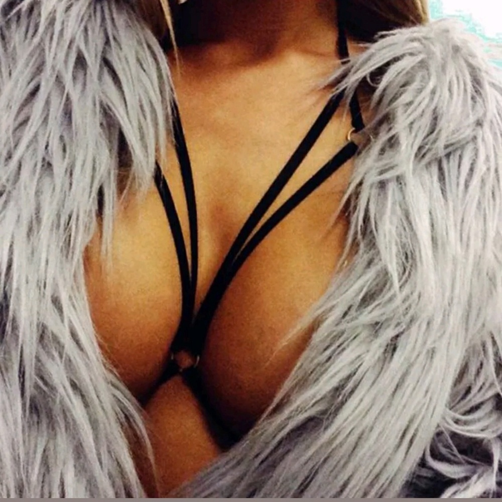 Sexy Caged Harness Bralette with Gold Hoops - Picture 1 of 5