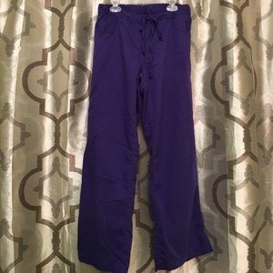 Grey's anatomy scrub pants!