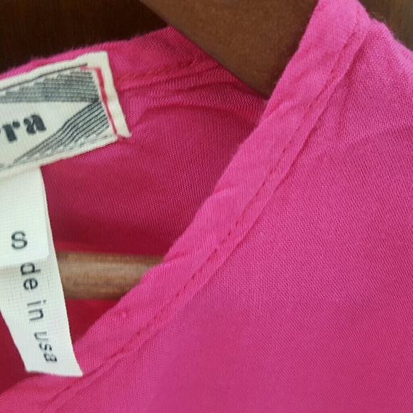 Pink Crop Top - Picture 3 of 4