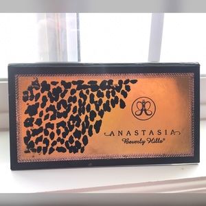 Anastasia Beverly Hills Catwalk Palette
