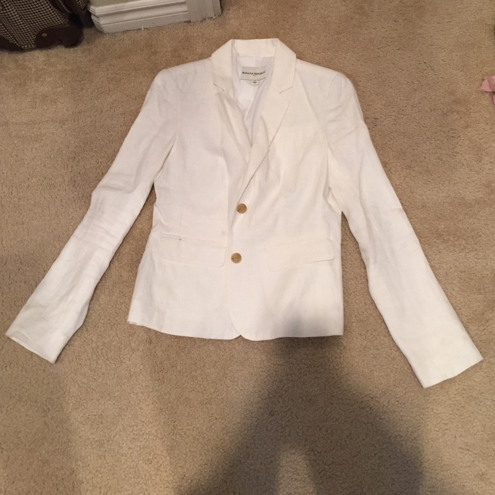 White linen blazer