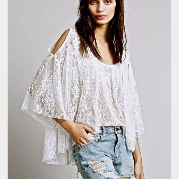 Free People Tops - 🎉HP🎊Free people lace swing cold shoulder tunic