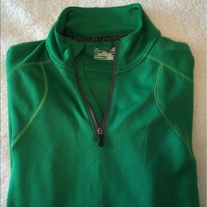 Under Armour large Quarter Zip
