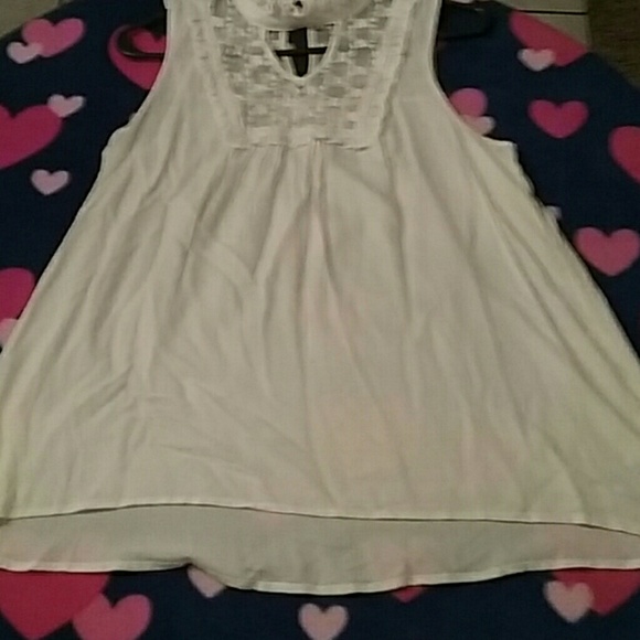 💐🌹Sleeveless Blouse🌹💐 - Picture 4 of 4