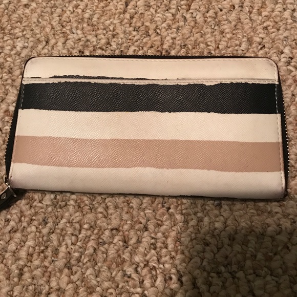 Kate Spade Wallet - Picture 2 of 5