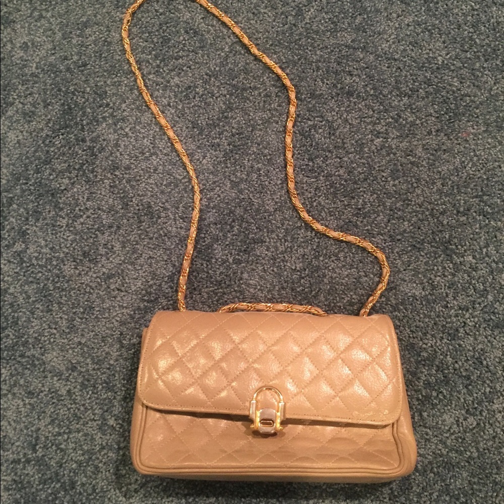 Beige leather purse