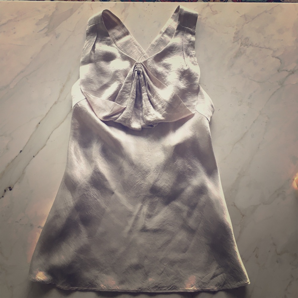 Silk trendy top with an open back