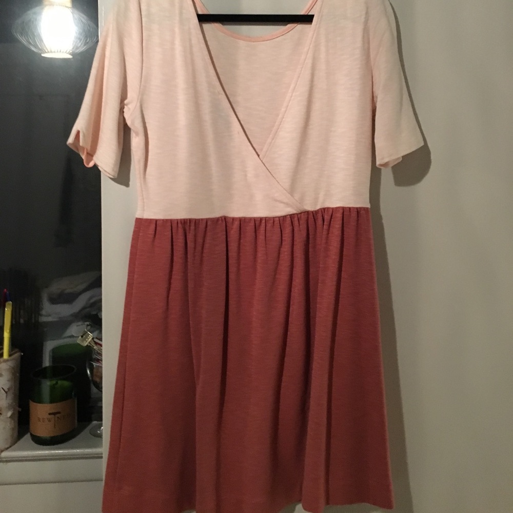 🌼FREE PEOPLE🌼 pink two tone short sleeve dress - Picture 3 of 3