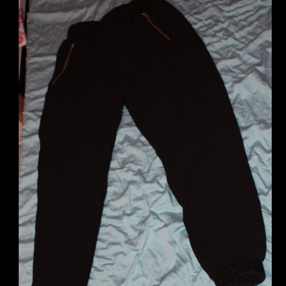 Crepe Black Jogger