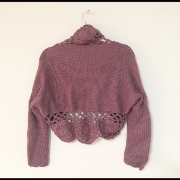 NWOT eyelet scalloped knit cardigan sweater❤️ - Picture 4 of 4
