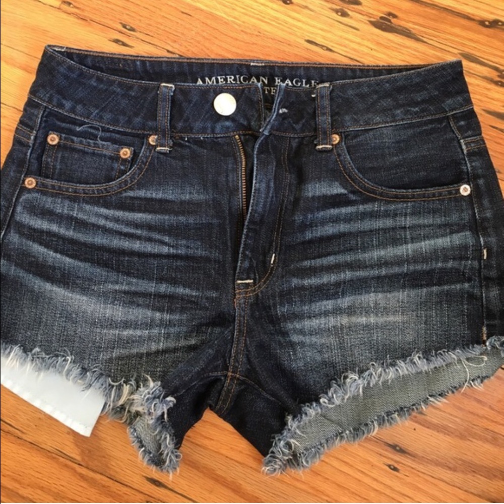 ❌Sold on Merc❌ High waisted American Eagle shorts