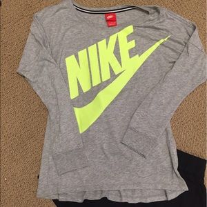 Nike long sleeve hi low tee