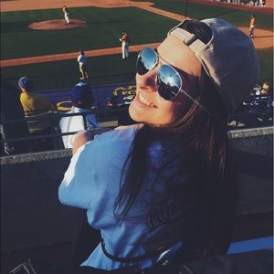 Meet your Posher, Jordyn