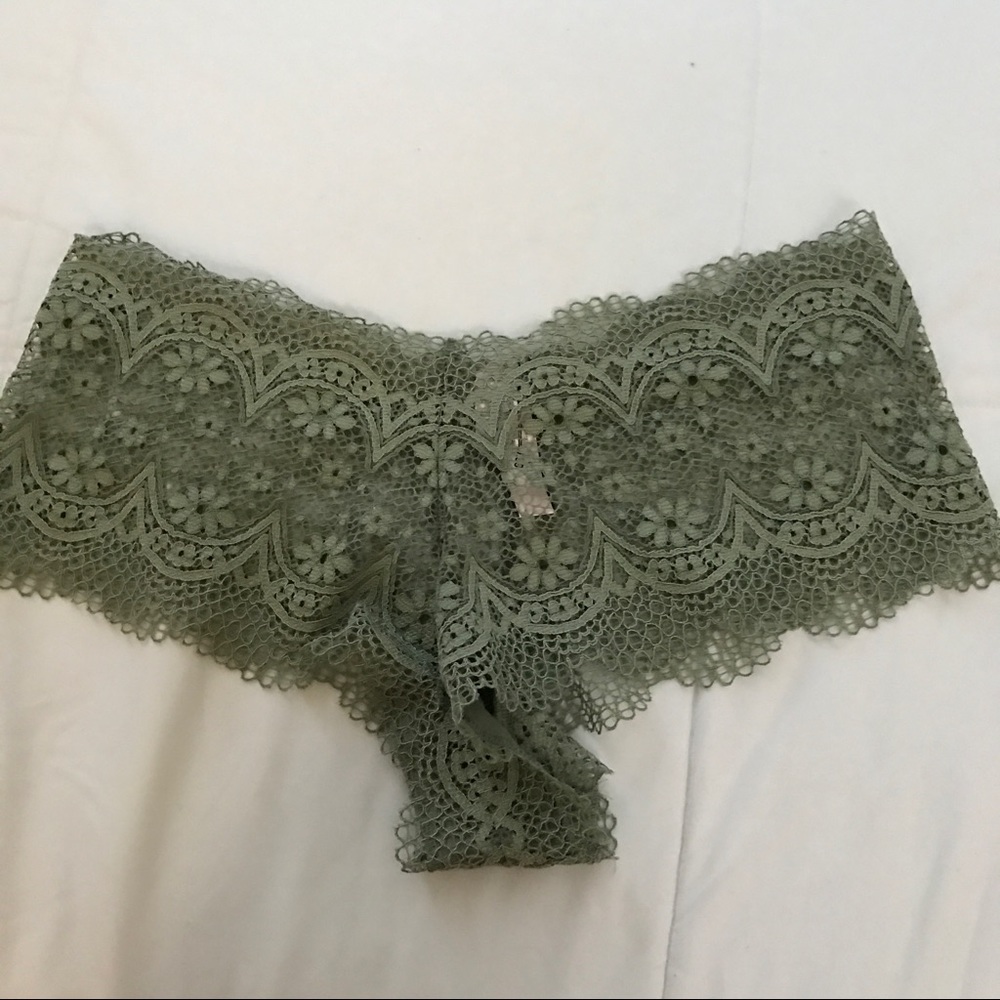 Victoria Secret shortie