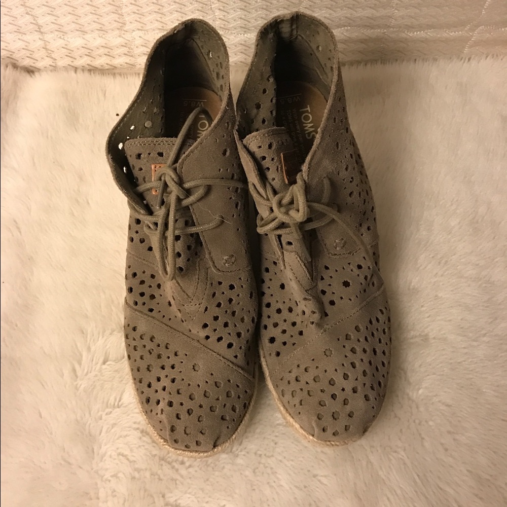 Toms Wedge Booties