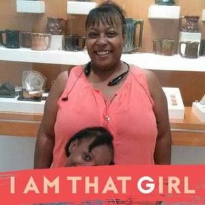 Meet your Posher, Deborah