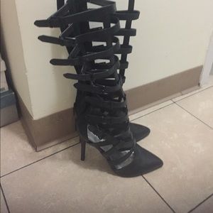 Tildon brand gladiator sandals