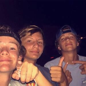 Meet your Posher, Brady