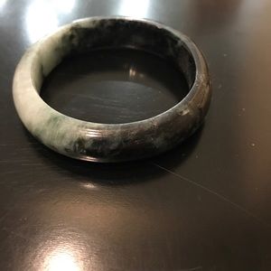 Bangle bracelet