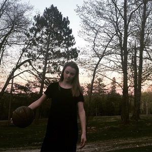 Meet your Posher, Taryn