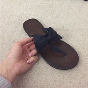 Gilly hicks flip flop