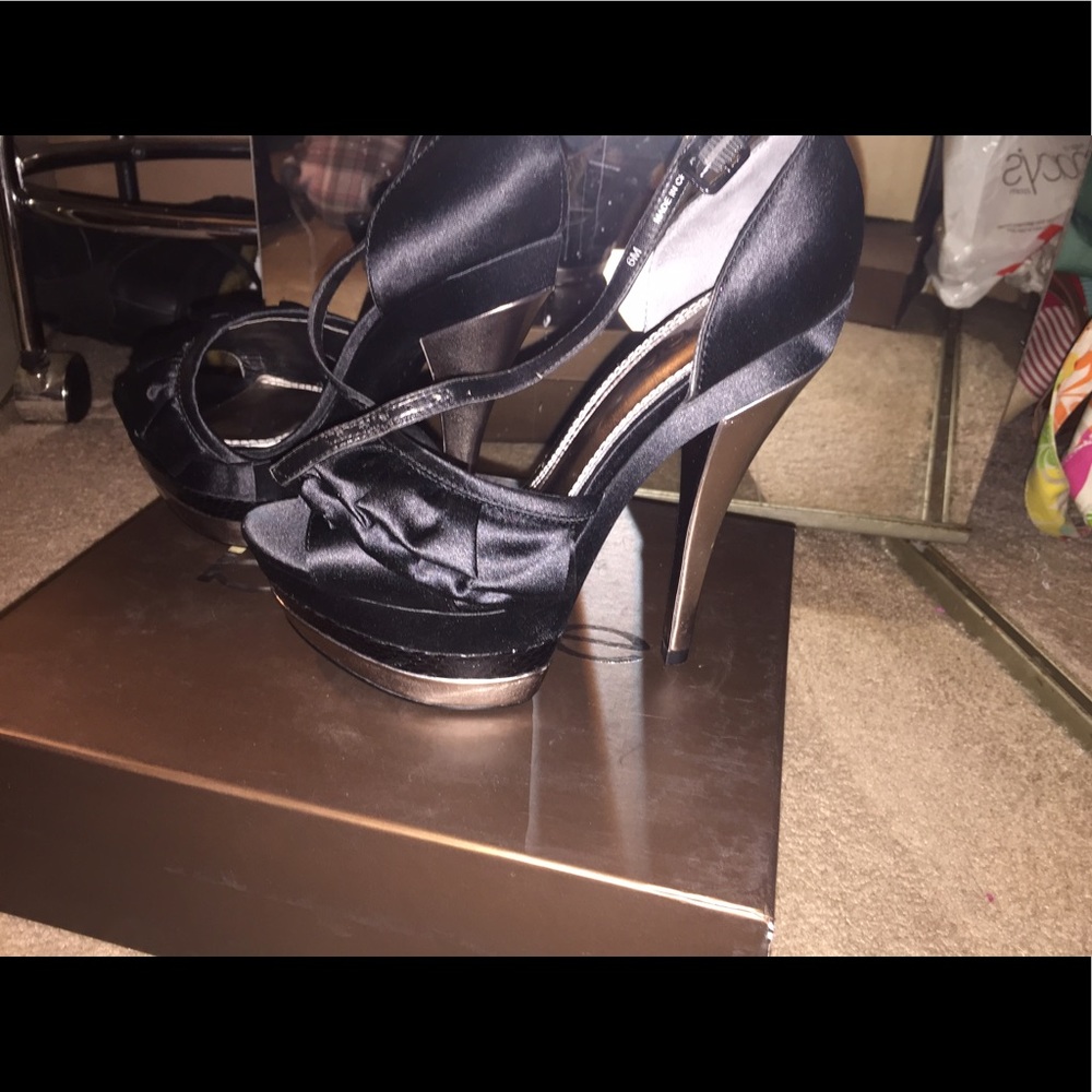 Bebe heels