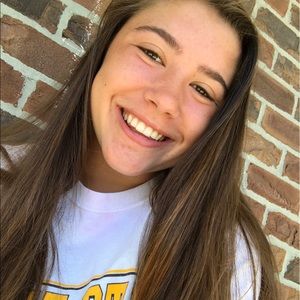 Meet your Posher, Reese