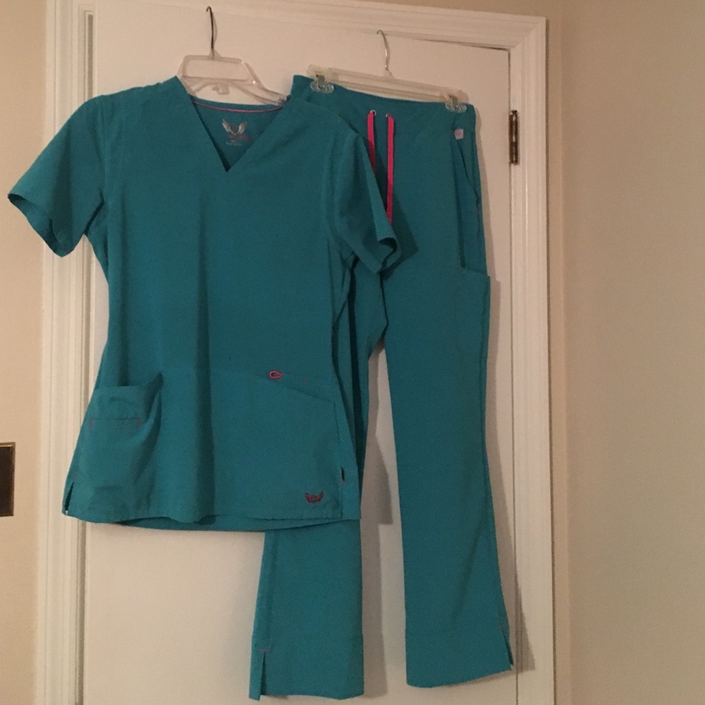 Smitten Scrub Set
