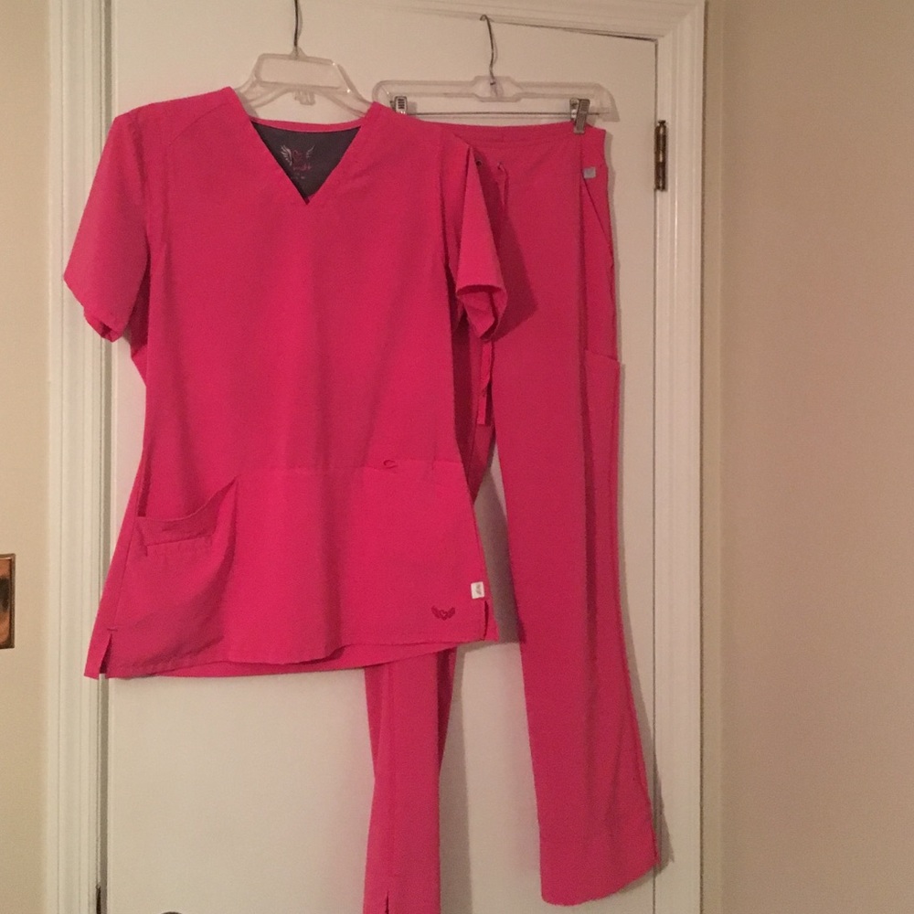 Smitten Scrub Set