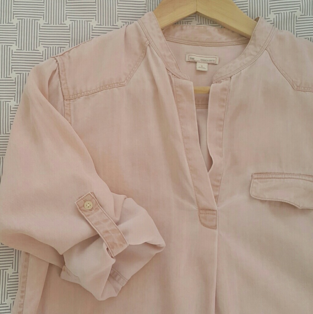 Pale pink Gap shirt