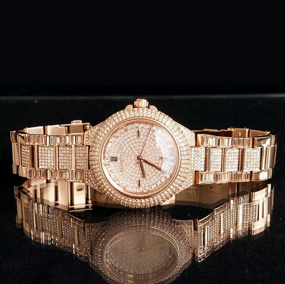 Brand NWT AUTHENTIC MICHAEL KORS WATCH