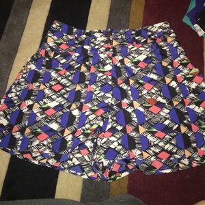 Geometric shorts