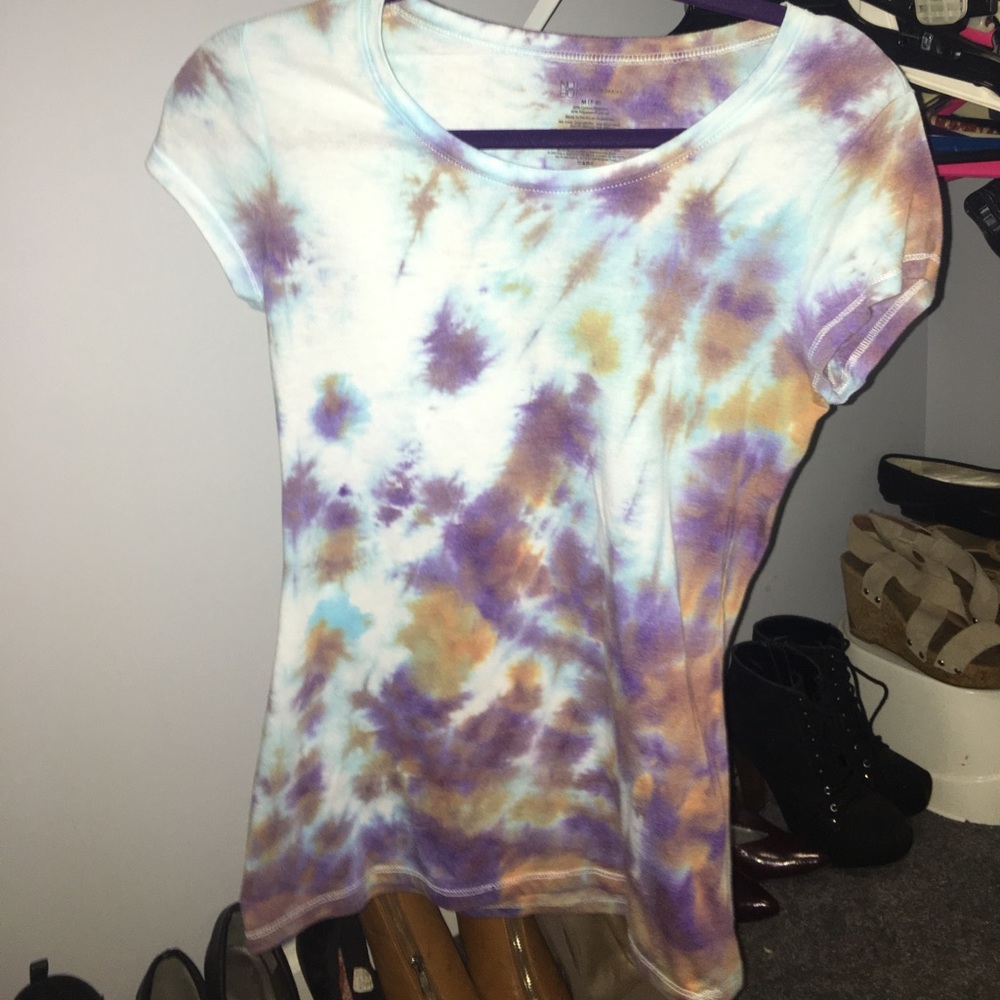 Basic tie die tshirt