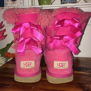 Pink bow ugg boots