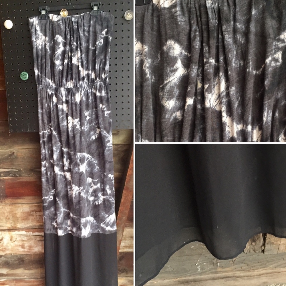 Comfy Style Express Strapless Dress