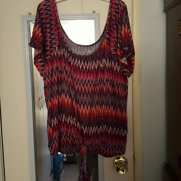 Adorable a.n.a Tee - Picture 3 of 4