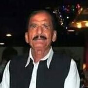 Meet your Posher, Saima