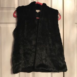 Final Markdown!  Loft Faux Fur and Crochet Vest Sm