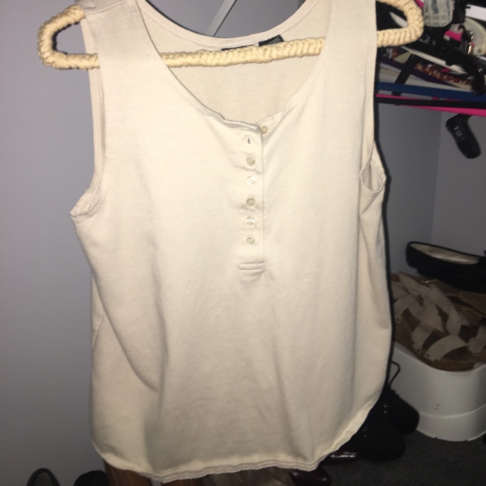 cream tank