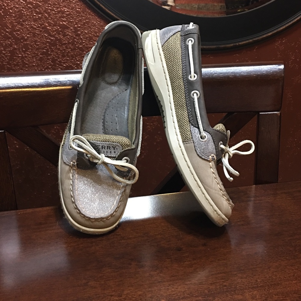 Cute Sperry Shoes!