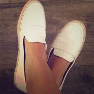 Rag and Bone White Leather Loafers SZ 37 U.S. 7